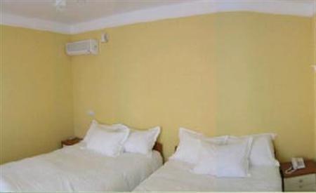 Monte-Nelly Hotel بوخارست المظهر الخارجي الصورة